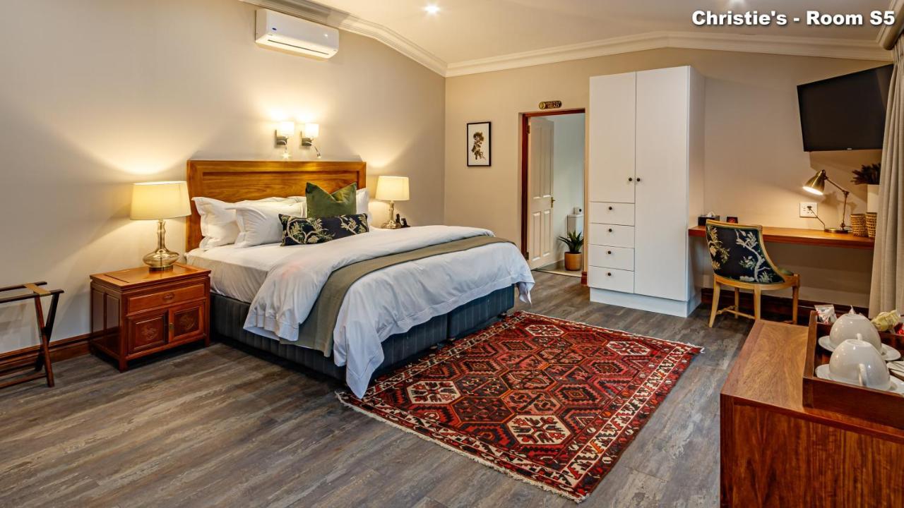 Christies At 32 On Russell Bed & Breakfast Mbombela Eksteriør bilde